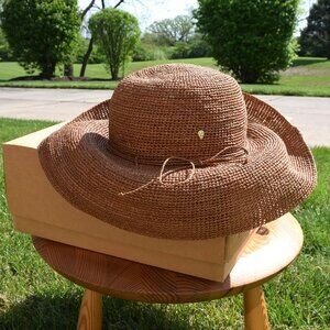 Helen Kaminski Provence 12 Packable Raffia Sun Hat with Storage Box